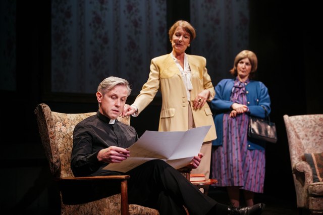 Murder Before Evensong 2 Ian Hallard, Julie Teal and Kate Russell-Smith in Murder Before Evensong