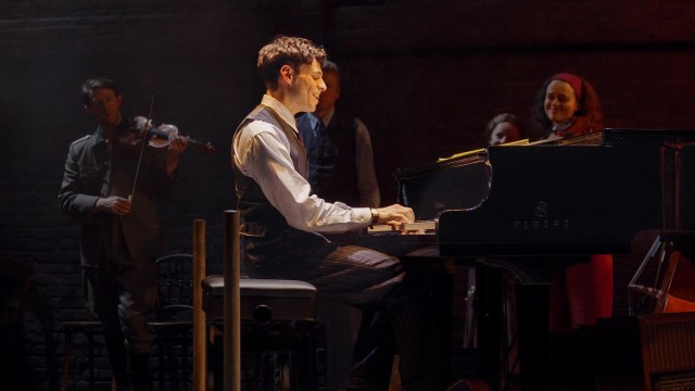 The Pianist teaser trailer still 8 Daniel Krikler as Wladyslaw Szpilman