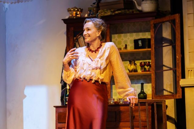 Kristin Scott Thomas in The Cherry Orchard, photo by Johan Persson Kristin Scott Thomas in The Cherry Orchard, photo by Johan Persson
