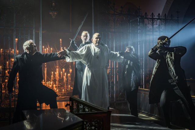 Murder in the Cathedral 2 David Yelland, Ben Caplan, David Suchet, Nick Sampson and Jyuddah Jaymes in Murder in the Cathedral