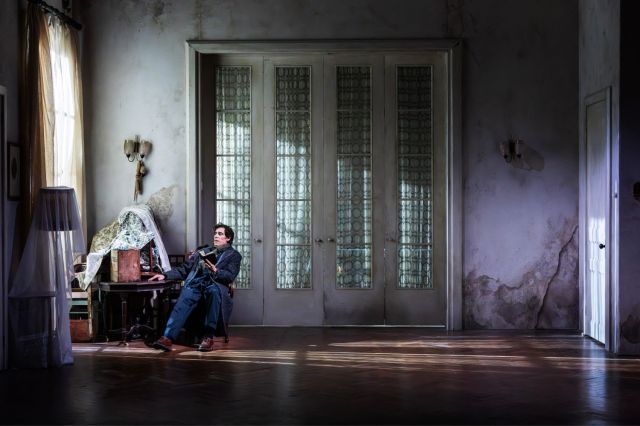 Stephen Mangan in The Cherry Orchard, photo by Johan Persson Stephen Mangan in The Cherry Orchard, photo by Johan Persson